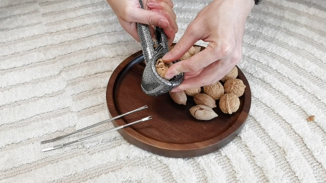 なぎ丸（皮700g＋茎700g） Amazon.com: Anwenk Nutcracker Pecan Nut Cracker Walnut Cracker